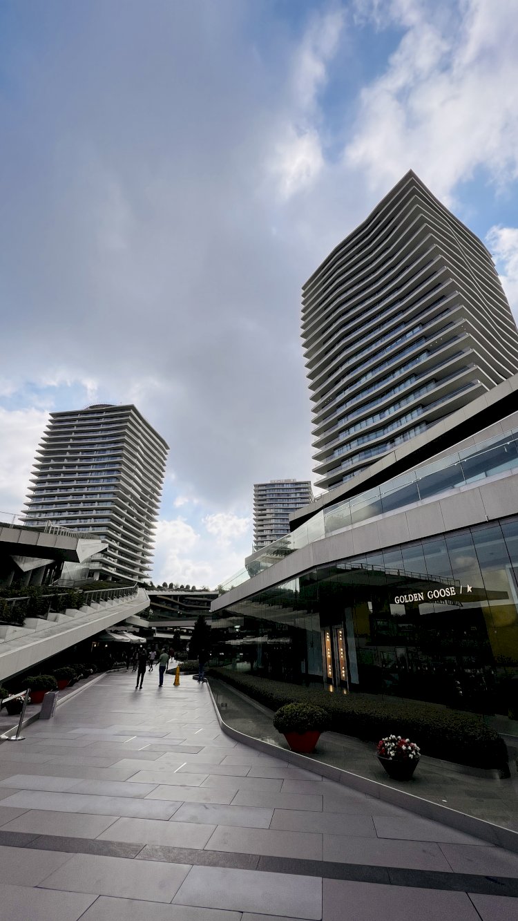 Zorlu Center Residence Büyükdere Cd