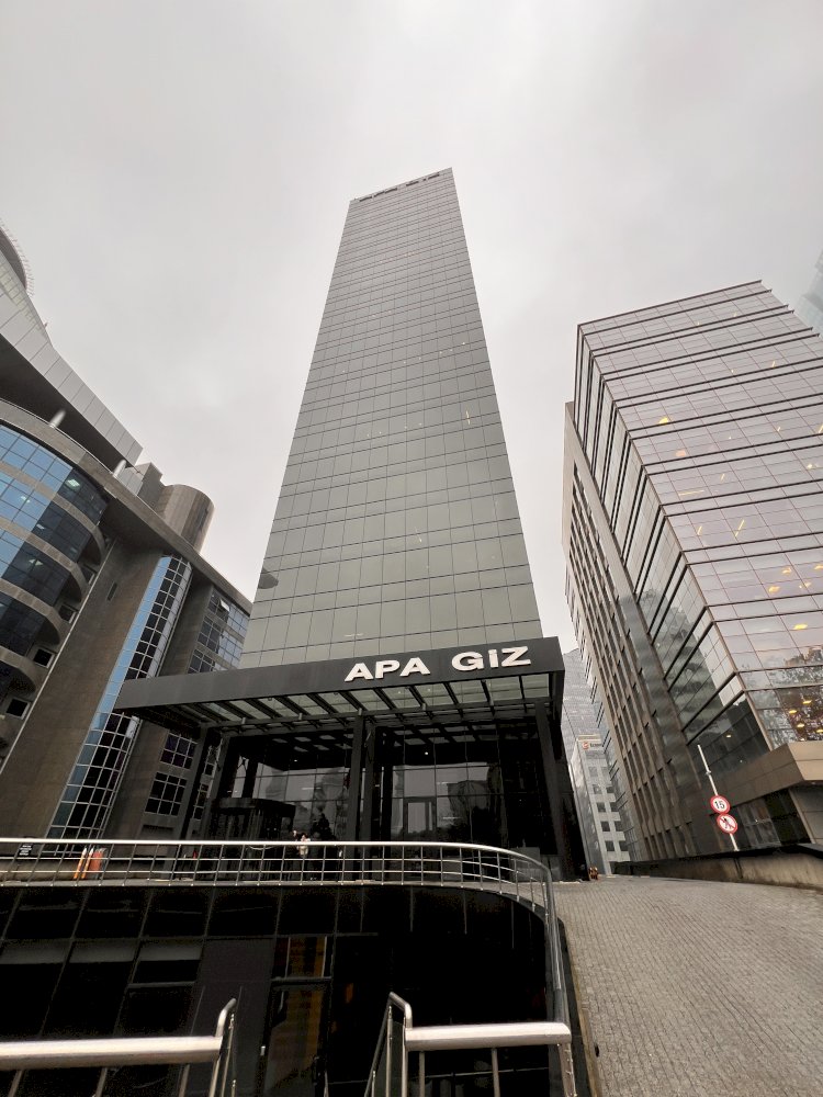 Apa Giz Plaza Büyükdere Cd
