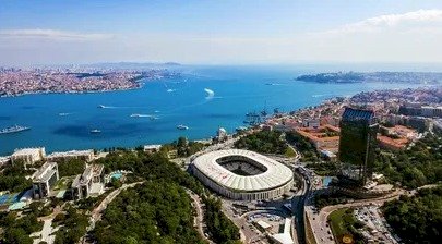Beşiktaş üst segment gayrimenkullerde aranan emlakçı olma yolunda emin adımlarla ilerliyorum.