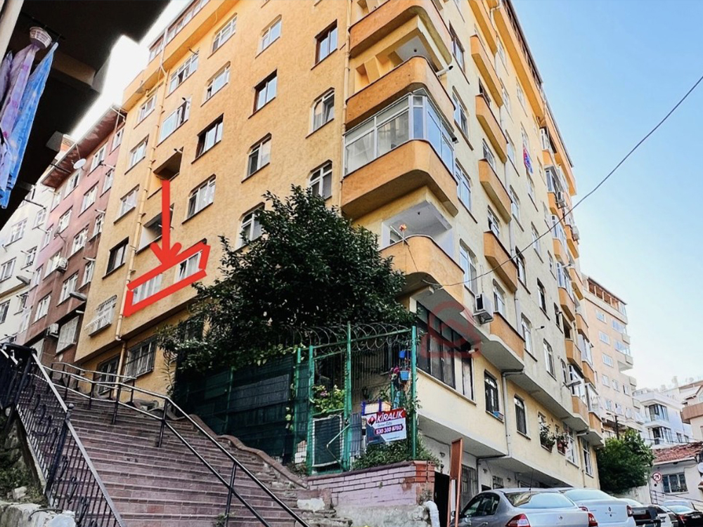 Kozacık Sokak Kiralık Daire / 3+1 Ara Kat